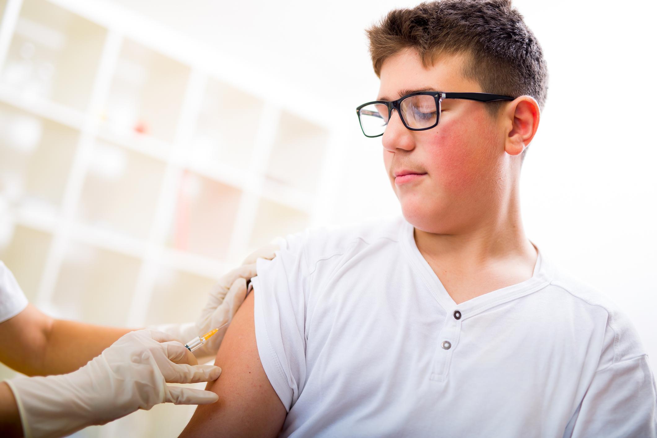 Vaccination HPV dans les collèges : rémunération des pharmaciens et informations clés